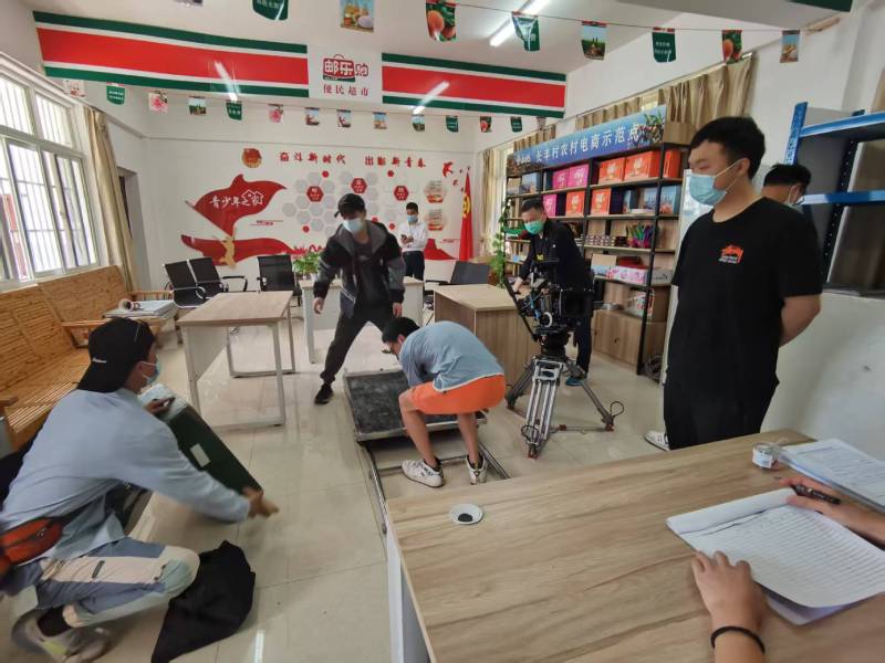 追星女孩心理学分析报告：东乡县广告片拍摄公司揭秘饭圈应援式传播逻辑